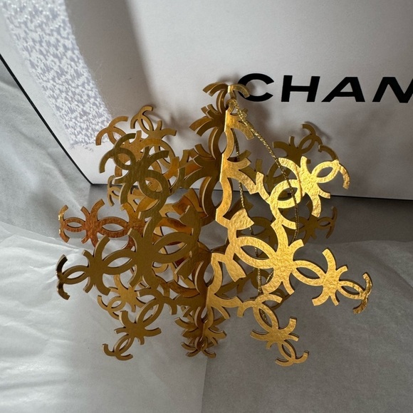 Chanel gift bag set - Picture 4 of 7